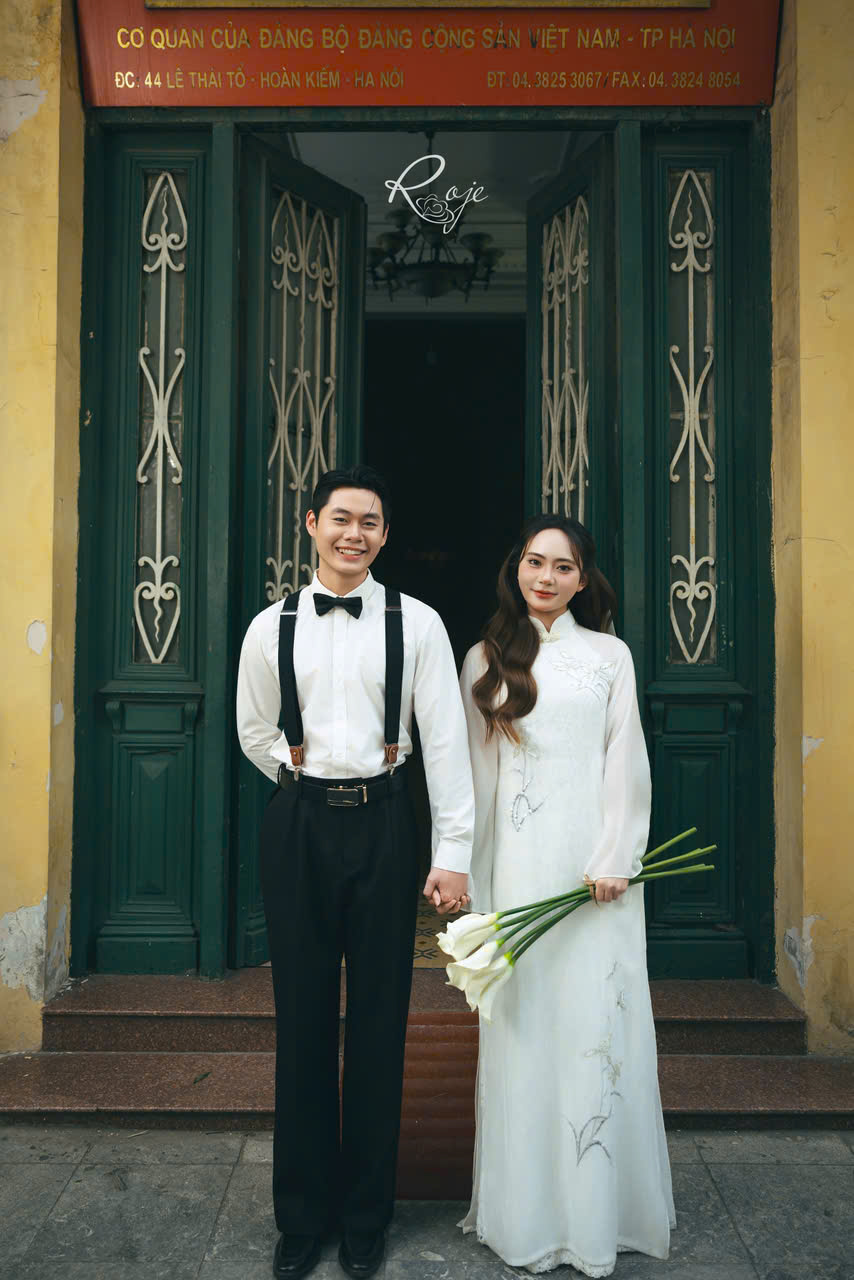 Chụp cưới ngoại cảnh Bờ Hồ